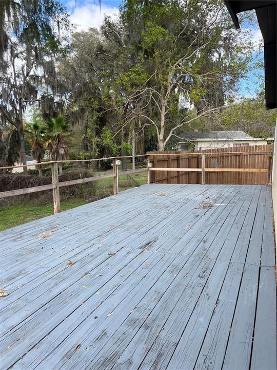 For Sale: $179,900 (3 beds, 2 baths, 960 Square Feet)