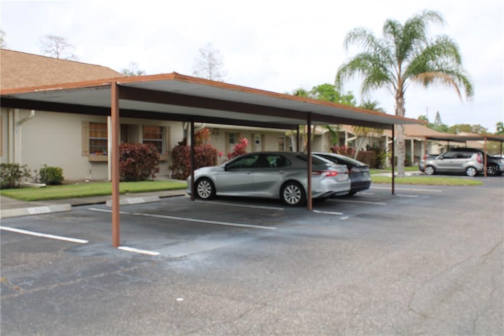 待售: $225,000 (2 贝兹, 2 浴室, 915 平方英尺)