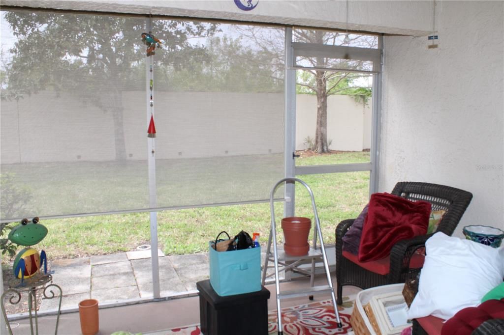 待售: $225,000 (2 贝兹, 2 浴室, 915 平方英尺)