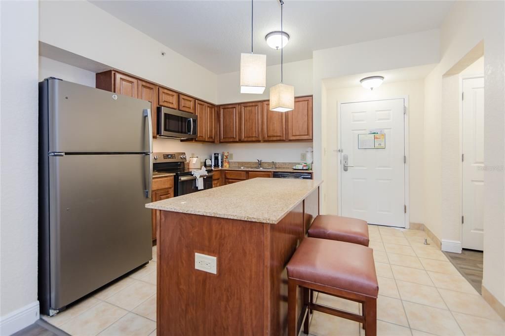 На продажу: $159,900 (2 спален, 2 ванн, 957 Квадратных фут)