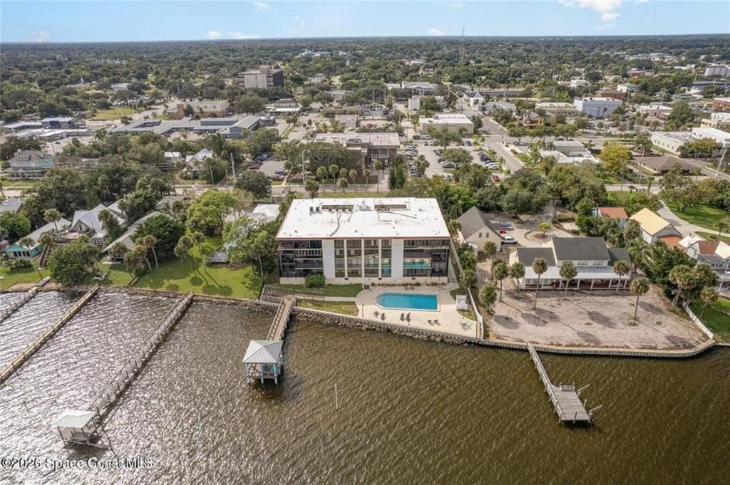 На продажу: $420,000 (3 спален, 2 ванн, 1968 Квадратных фут)