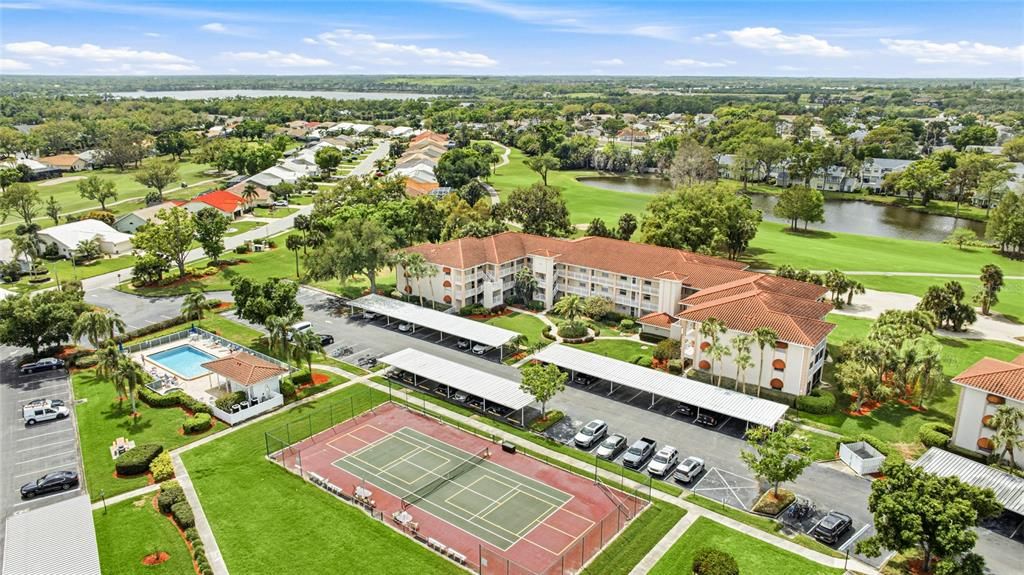 En Venta: $195,000 (2 camas, 2 baños, 1042 Pies cuadrados)