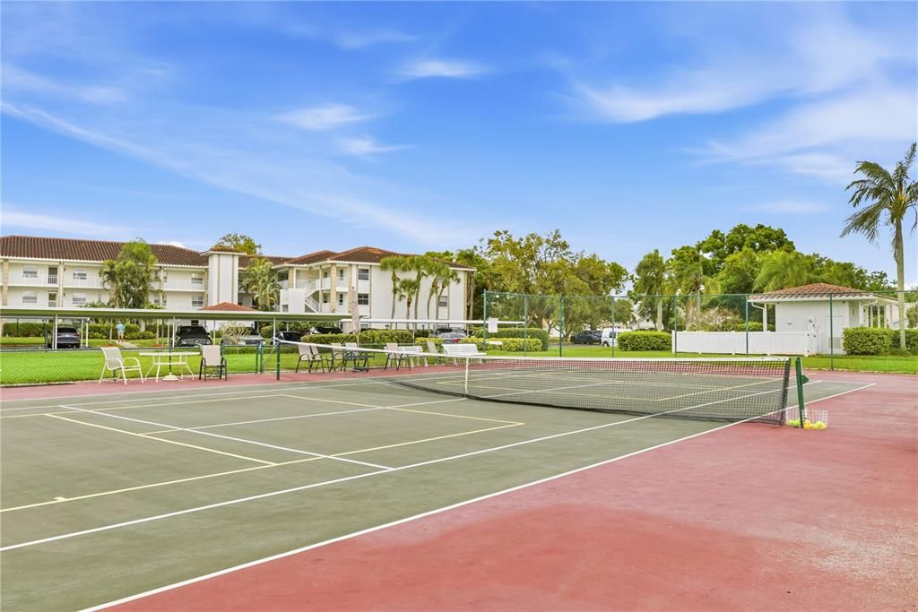 En Venta: $195,000 (2 camas, 2 baños, 1042 Pies cuadrados)