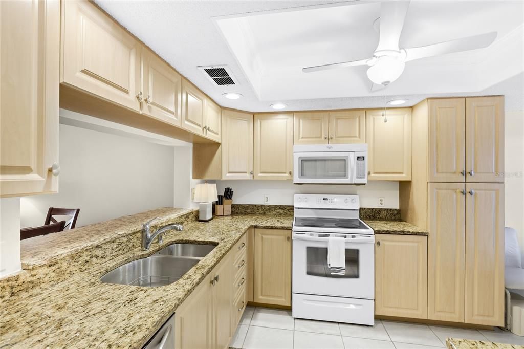 En Venta: $195,000 (2 camas, 2 baños, 1042 Pies cuadrados)