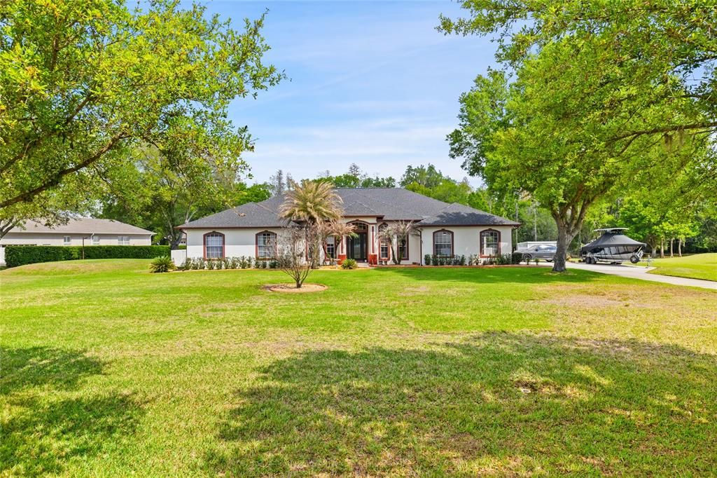 Active With Contract: $850,000 (4 beds, 3 baths, 3365 Square Feet)