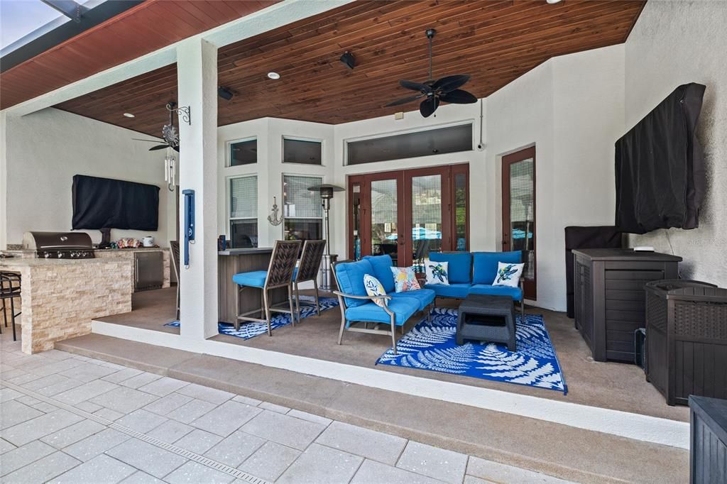 Active With Contract: $850,000 (4 beds, 3 baths, 3365 Square Feet)