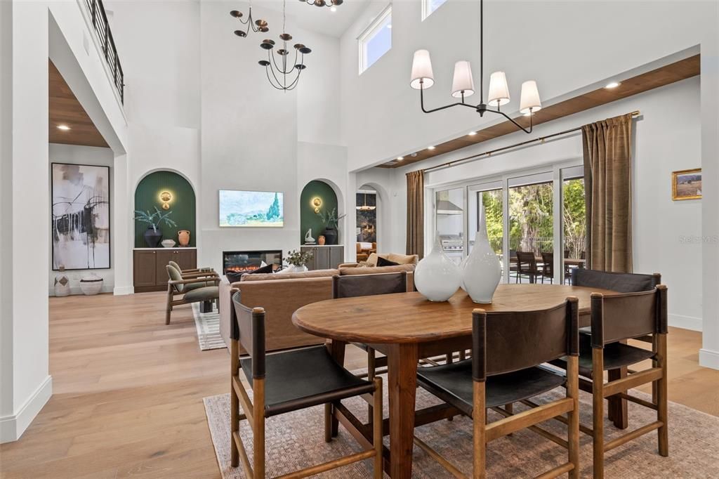For Sale: $3,500,000 (5 beds, 6 baths, 6241 Square Feet)