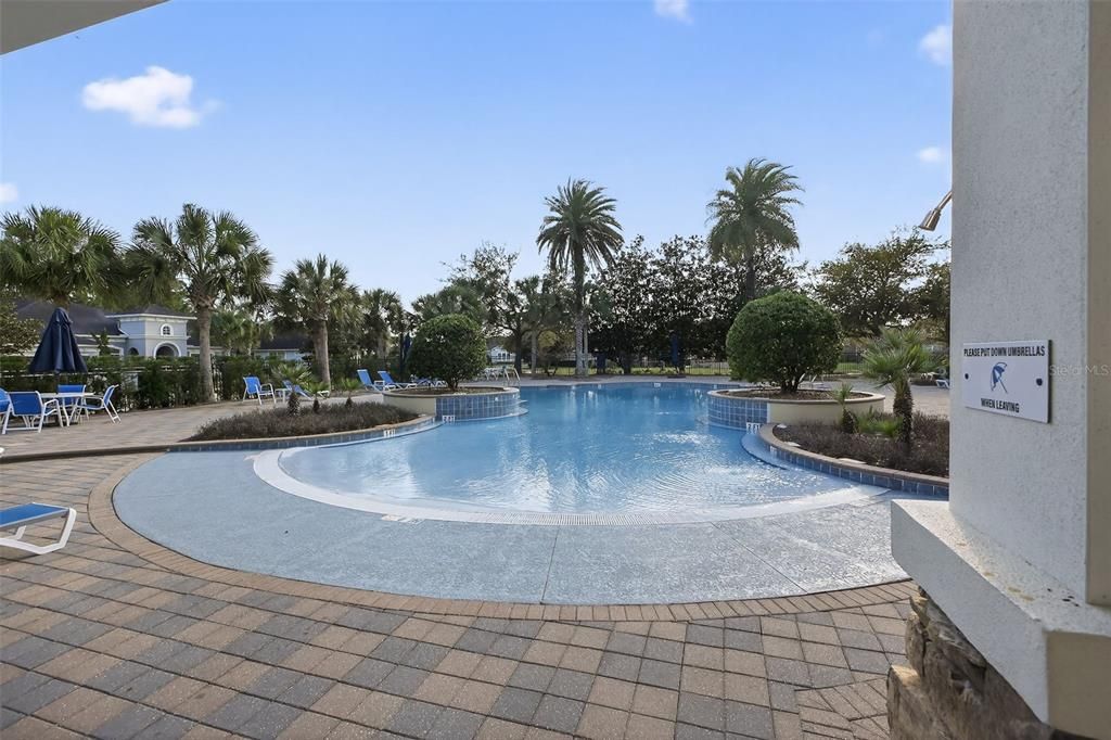 En Venta: $599,999 (5 camas, 3 baños, 3430 Pies cuadrados)