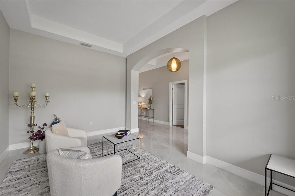 En Venta: $599,999 (5 camas, 3 baños, 3430 Pies cuadrados)