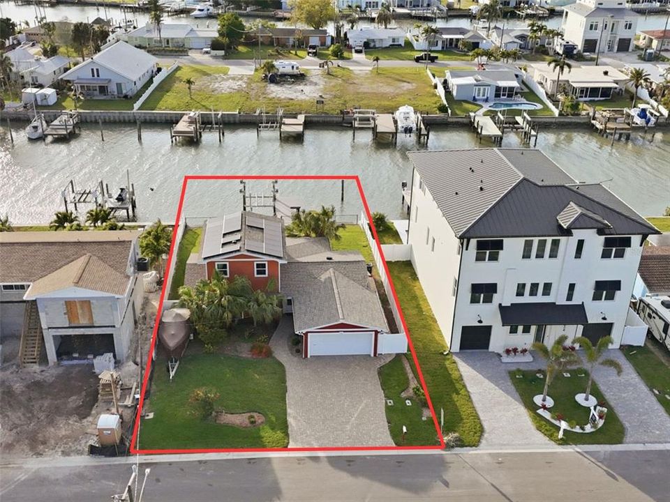 Activo con contrato: $935,000 (3 camas, 3 baños, 1748 Pies cuadrados)