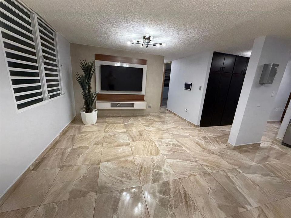 В аренду: $1,800 (2 спален, 1 ванн, 0 Квадратных фут)