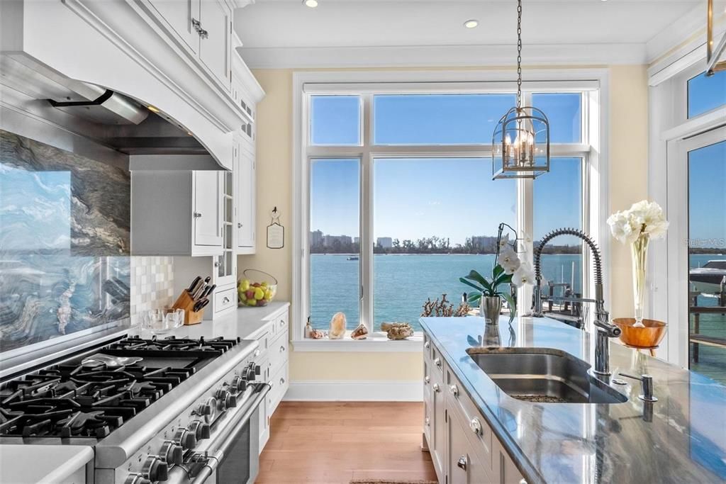En Venta: $12,900,000 (5 camas, 6 baños, 5273 Pies cuadrados)