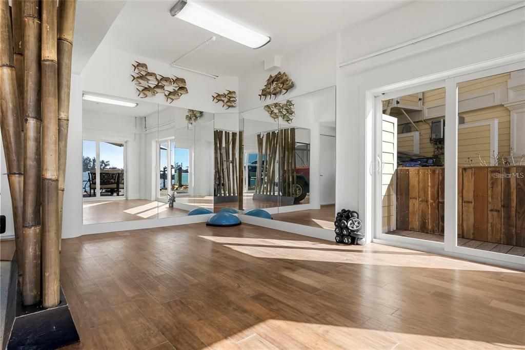 En Venta: $12,900,000 (5 camas, 6 baños, 5273 Pies cuadrados)