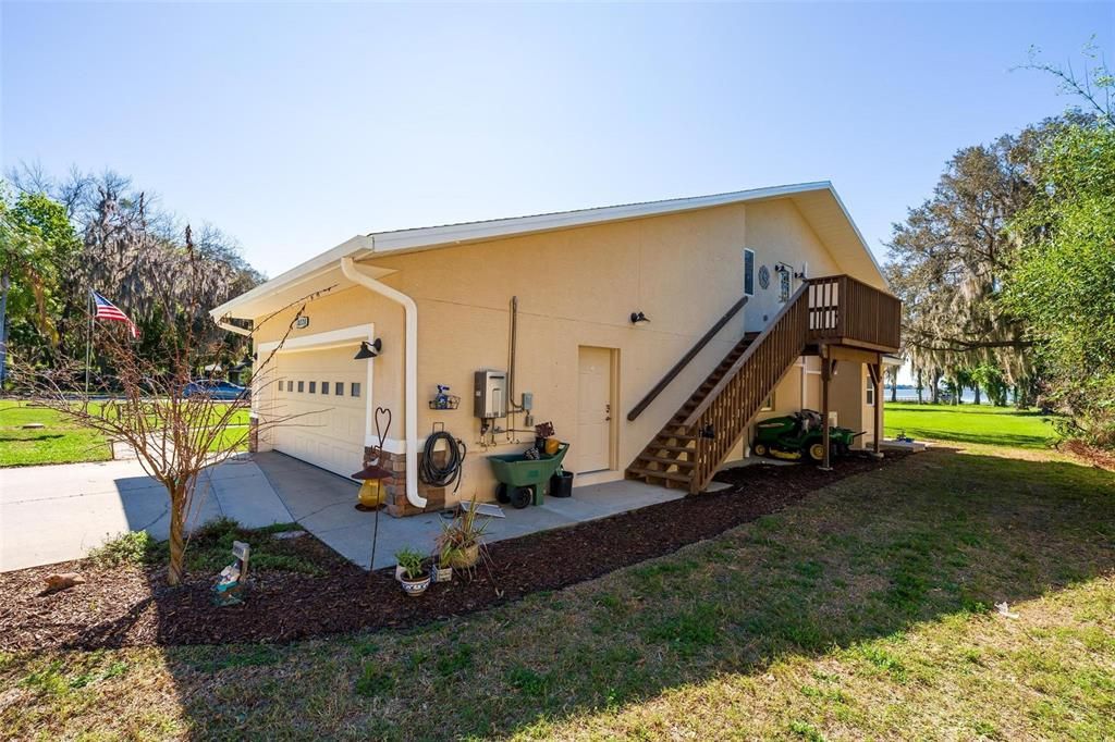 En Venta: $1,100,000 (4 camas, 4 baños, 2718 Pies cuadrados)