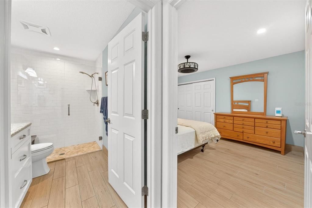 En Venta: $1,100,000 (4 camas, 4 baños, 2718 Pies cuadrados)