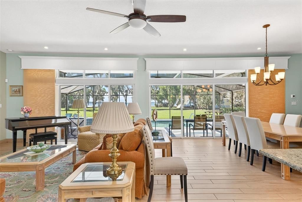 En Venta: $1,100,000 (4 camas, 4 baños, 2718 Pies cuadrados)