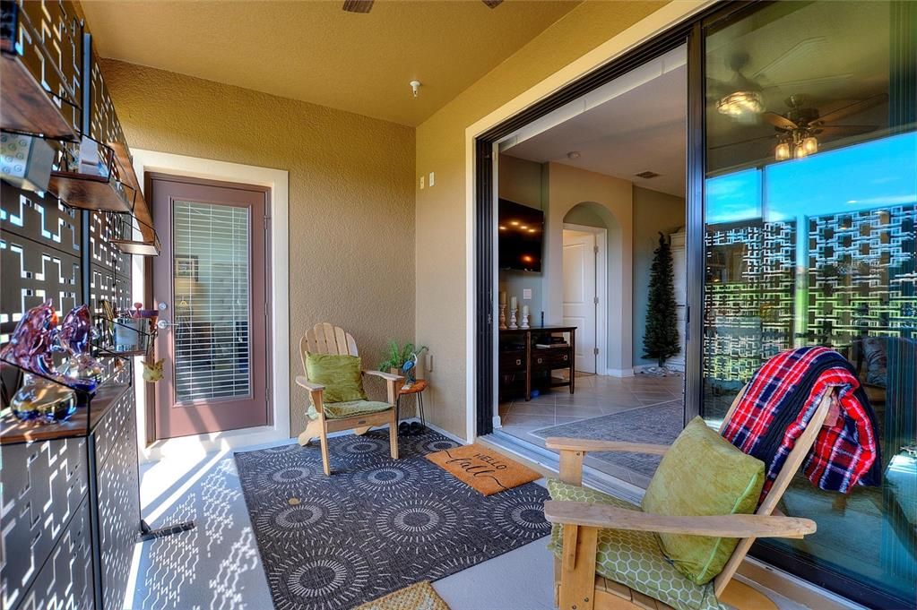 Active With Contract: $244,500 (2 beds, 2 baths, 1409 Square Feet)