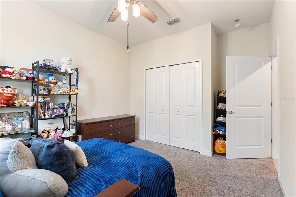 Active With Contract: $244,500 (2 beds, 2 baths, 1409 Square Feet)