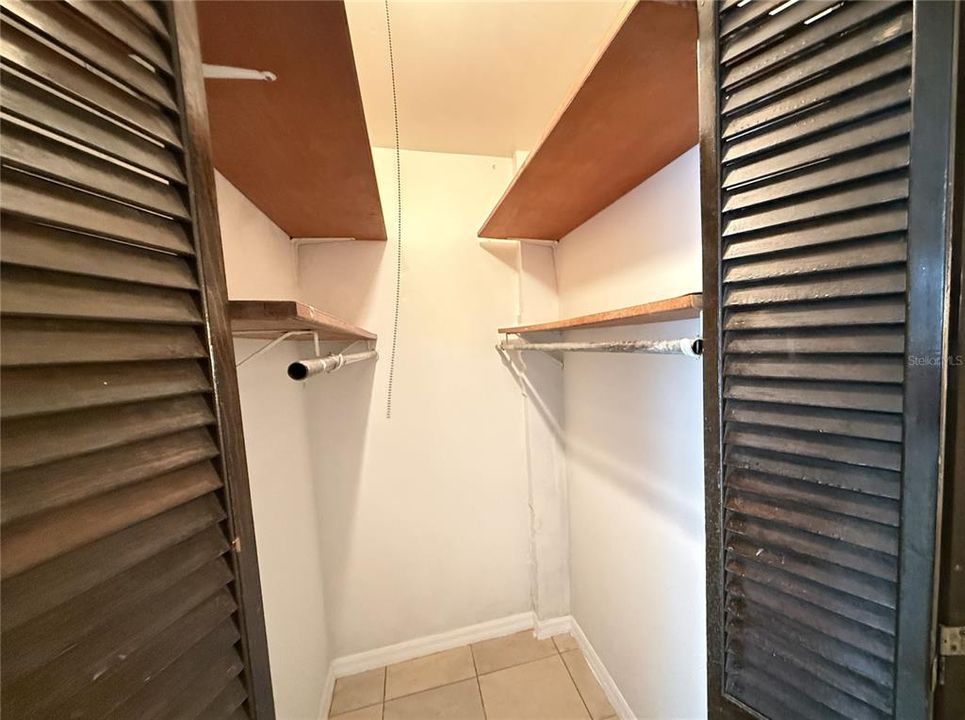 Activo con contrato: $1,400 (0 camas, 1 baños, 450 Pies cuadrados)