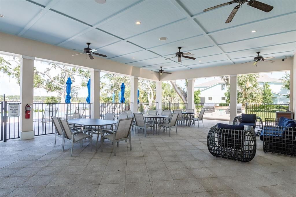 На продажу: $369,000 (3 спален, 2 ванн, 1667 Квадратных фут)