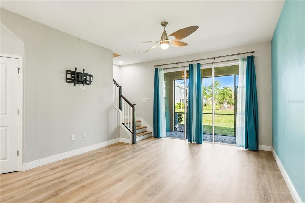 На продажу: $369,000 (3 спален, 2 ванн, 1667 Квадратных фут)