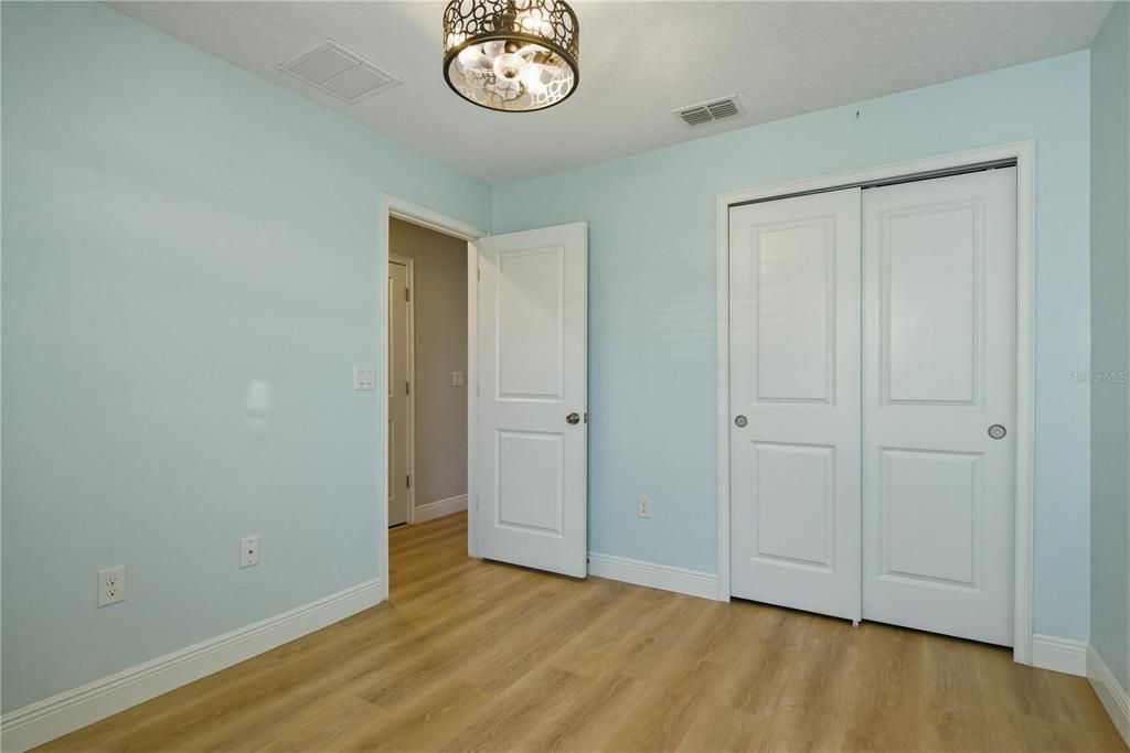 На продажу: $369,000 (3 спален, 2 ванн, 1667 Квадратных фут)