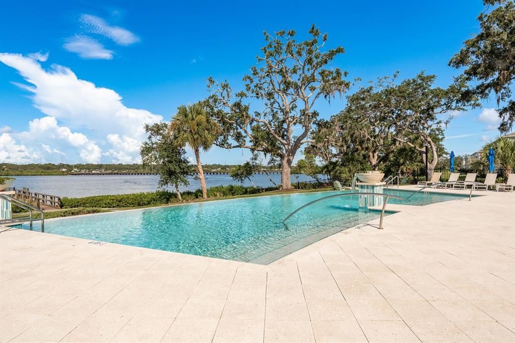 На продажу: $369,000 (3 спален, 2 ванн, 1667 Квадратных фут)