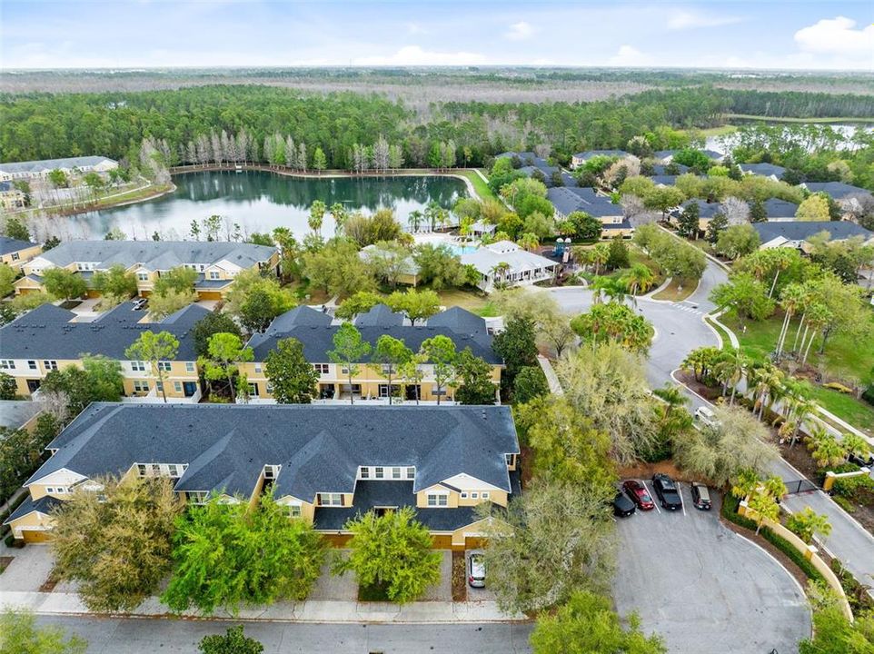Под контрактом: $389,000 (3 спален, 2 ванн, 2028 Квадратных фут)