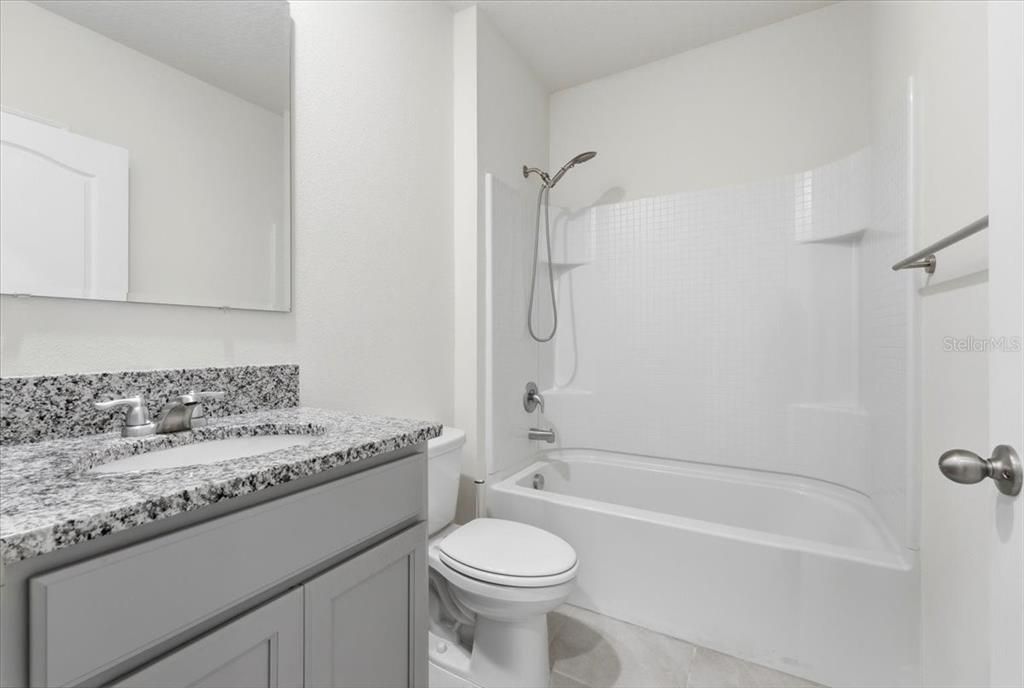 Active With Contract: $314,999 (3 beds, 2 baths, 1711 Square Feet)