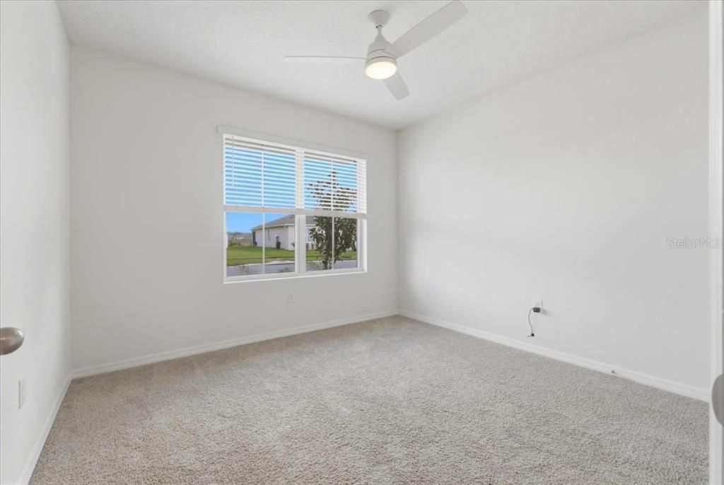 Active With Contract: $314,999 (3 beds, 2 baths, 1711 Square Feet)