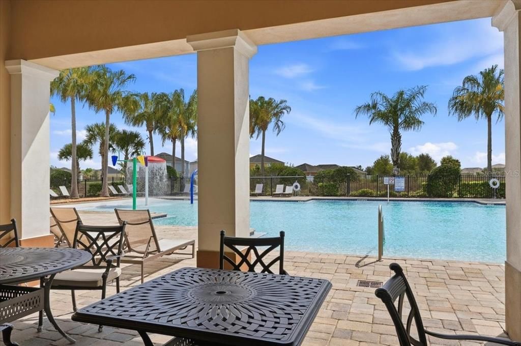 Active With Contract: $314,999 (3 beds, 2 baths, 1711 Square Feet)