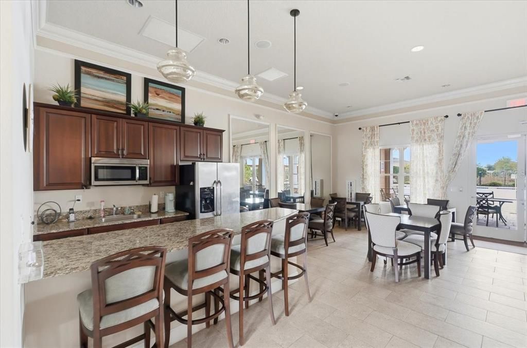 Active With Contract: $314,999 (3 beds, 2 baths, 1711 Square Feet)
