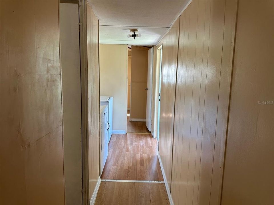 На продажу: $100,000 (2 спален, 1 ванн, 672 Квадратных фут)