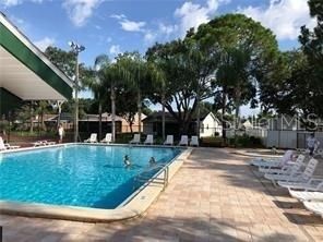 На продажу: $174,000 (2 спален, 2 ванн, 915 Квадратных фут)