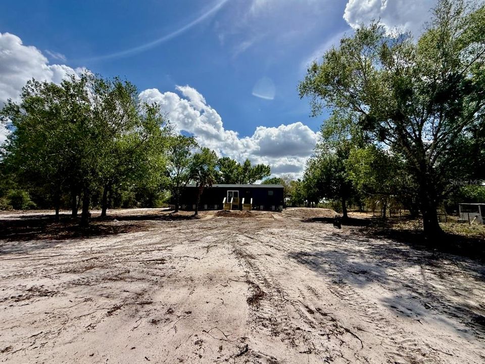 For Sale: $285,000 (3 beds, 2 baths, 1600 Square Feet)