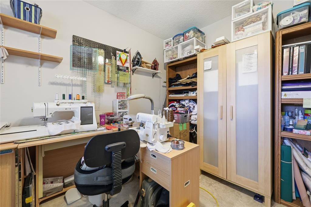 Activo con contrato: $420,000 (3 camas, 2 baños, 1983 Pies cuadrados)