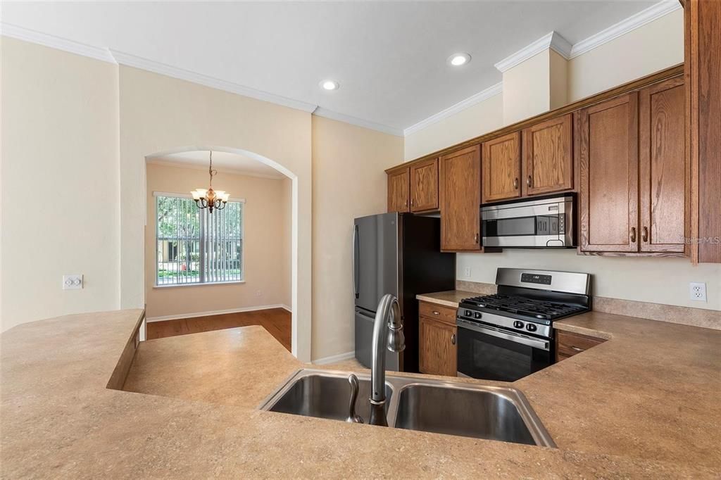 En Venta: $344,900 (3 camas, 2 baños, 1610 Pies cuadrados)