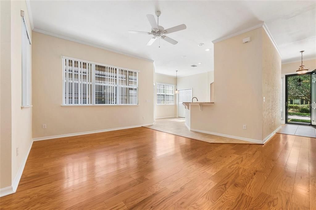 En Venta: $344,900 (3 camas, 2 baños, 1610 Pies cuadrados)