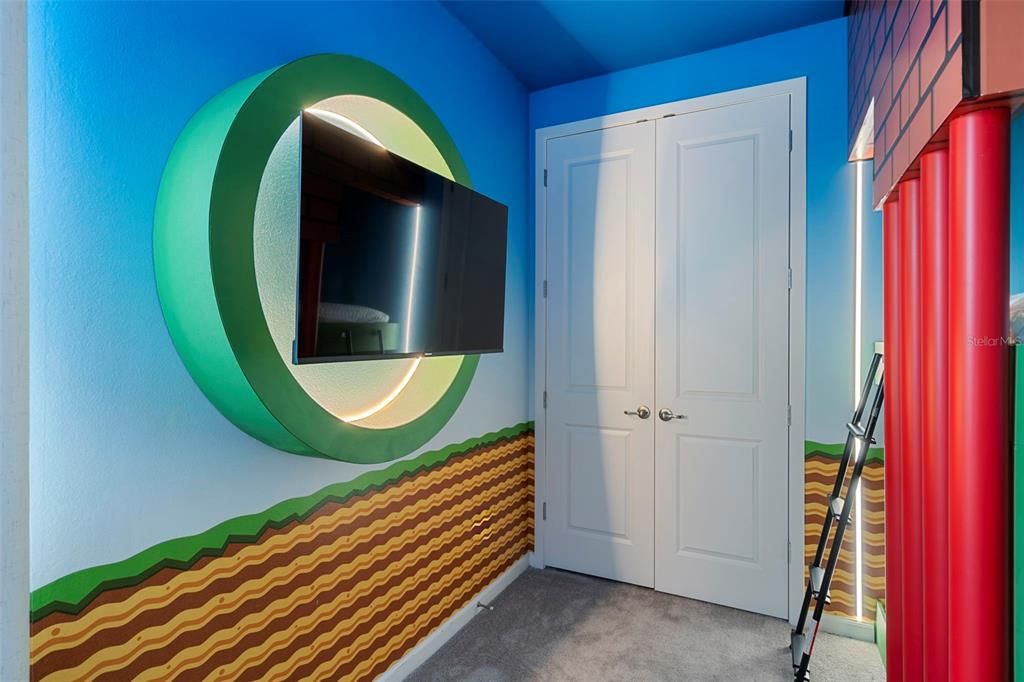 En Venta: $1,350,000 (12 camas, 11 baños, 4831 Pies cuadrados)