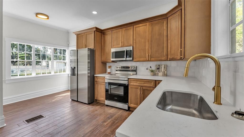 待售: $475,000 (4 贝兹, 2 浴室, 3244 平方英尺)