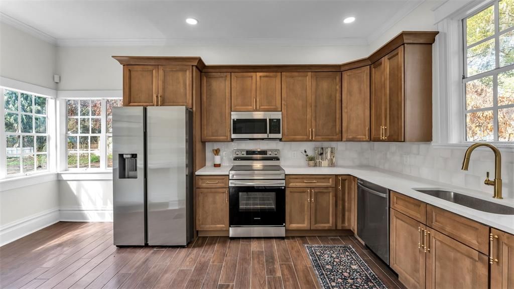 待售: $475,000 (4 贝兹, 2 浴室, 3244 平方英尺)