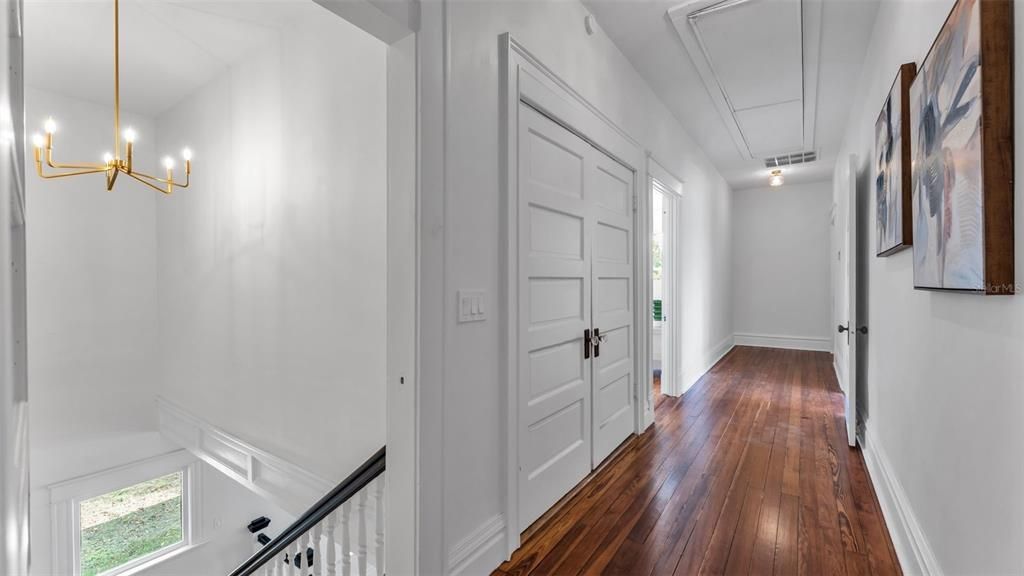 待售: $475,000 (4 贝兹, 2 浴室, 3244 平方英尺)