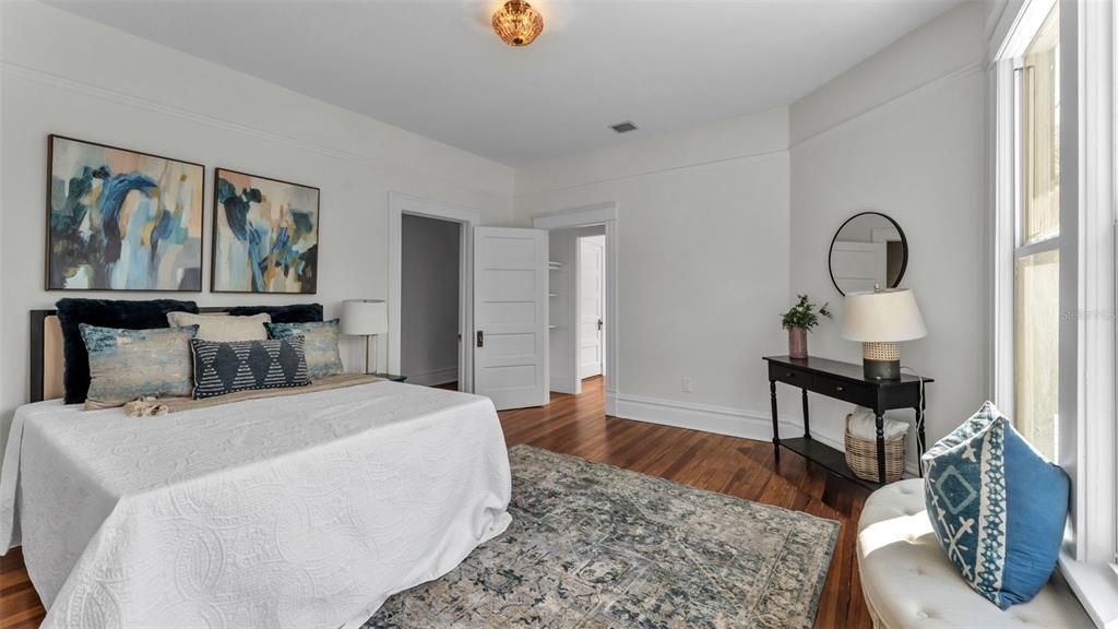 待售: $475,000 (4 贝兹, 2 浴室, 3244 平方英尺)