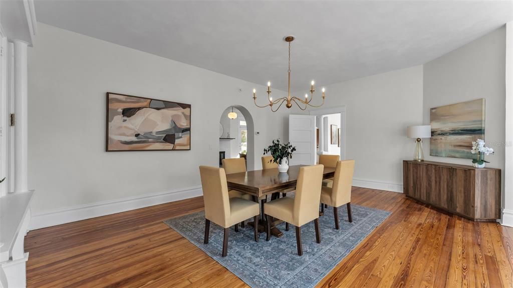 待售: $475,000 (4 贝兹, 2 浴室, 3244 平方英尺)