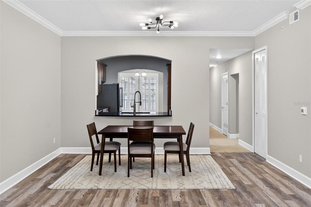 En Venta: $379,000 (2 camas, 2 baños, 1435 Pies cuadrados)