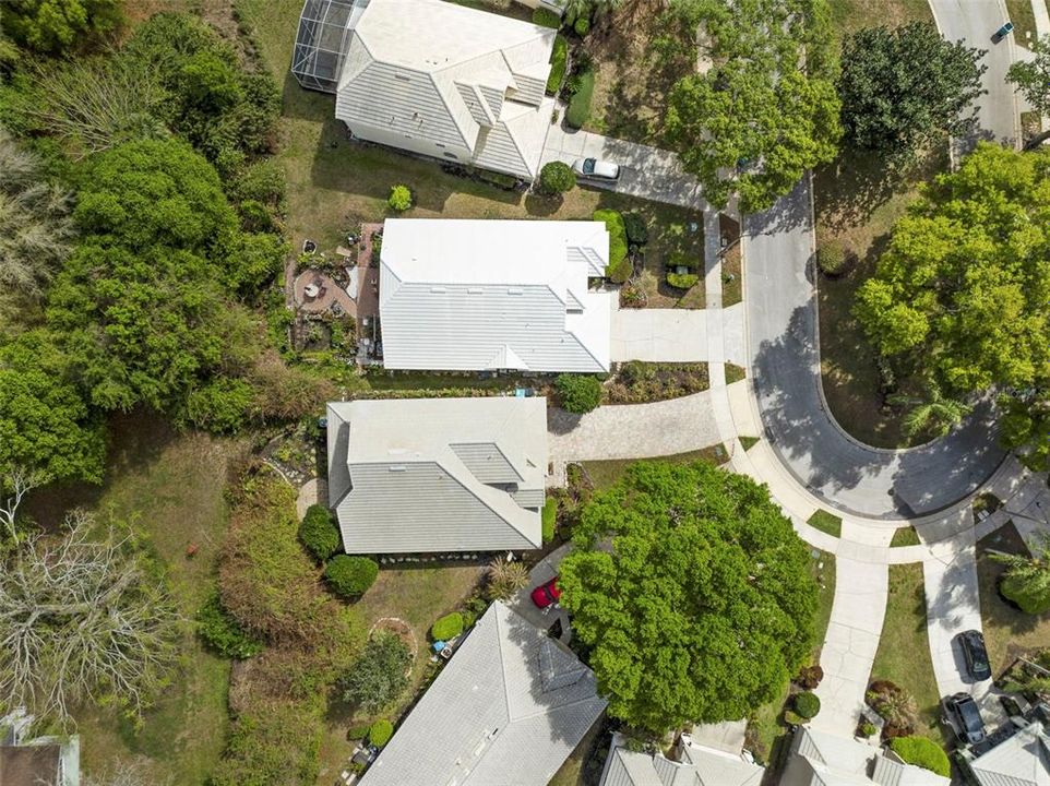 Activo con contrato: $569,000 (4 camas, 2 baños, 2500 Pies cuadrados)