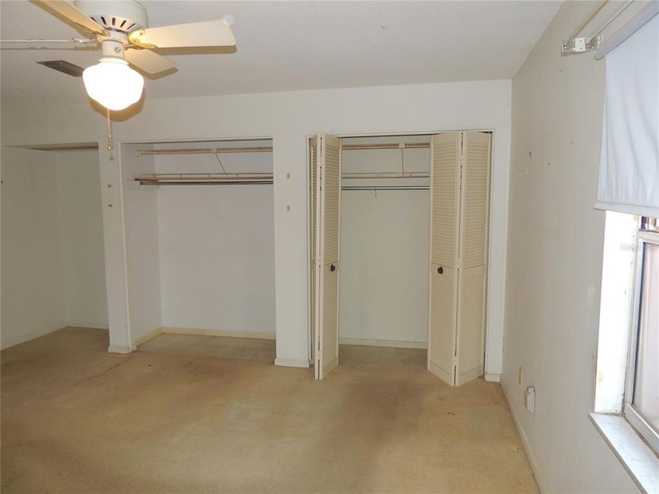 Activo con contrato: $279,000 (3 camas, 2 baños, 1668 Pies cuadrados)