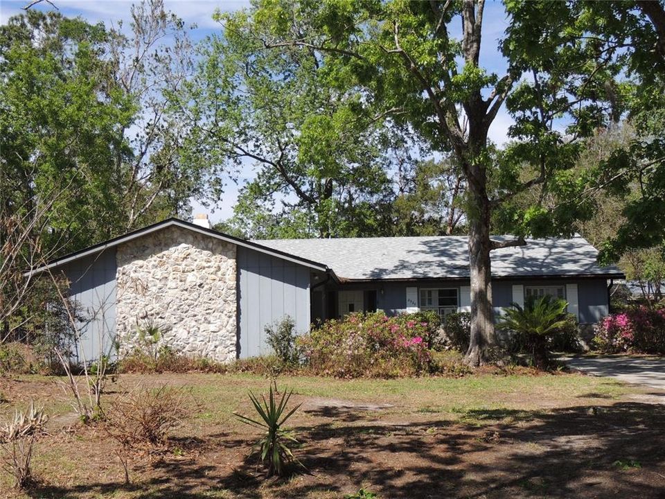 Activo con contrato: $279,000 (3 camas, 2 baños, 1668 Pies cuadrados)