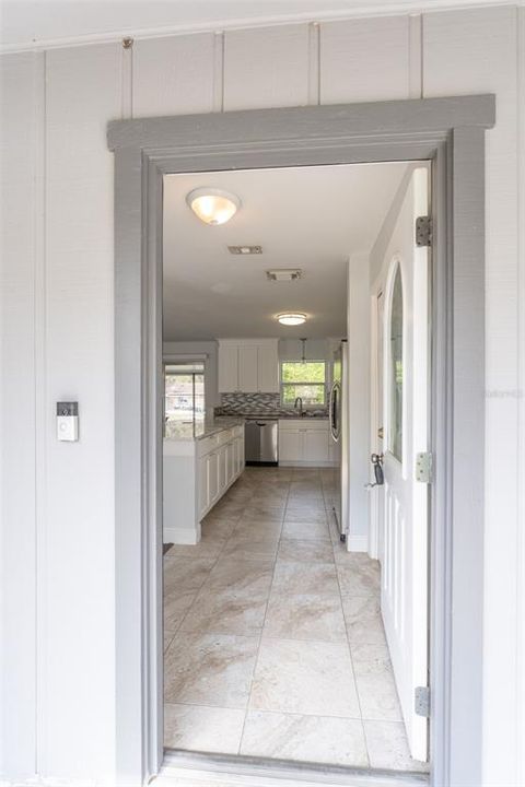 For Sale: $259,000 (2 beds, 2 baths, 1112 Square Feet)