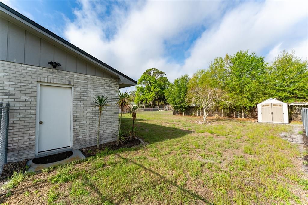 For Sale: $259,000 (2 beds, 2 baths, 1112 Square Feet)